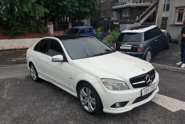 2010 MERCEDES-BENZ C-CLASS