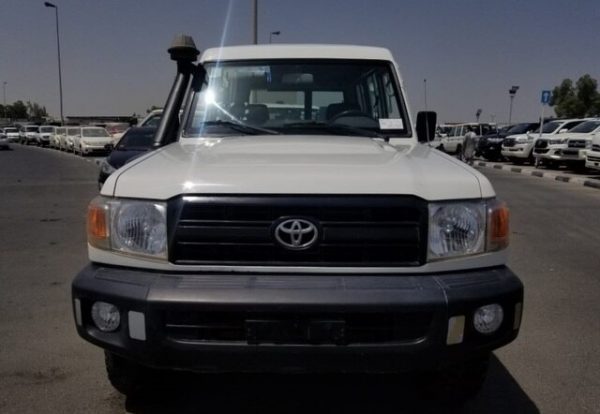 2013 TOYOTA LAND CRUISER HARDTOP LHD