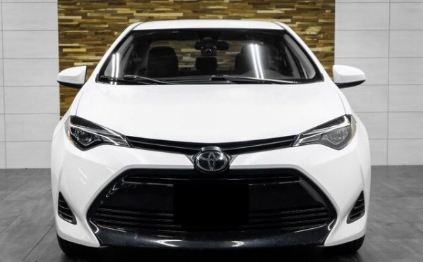 2019 TOYOTA COROLLA L LHD