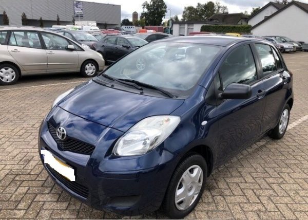 2010 TOYOTA YARIS 1.0 LHD