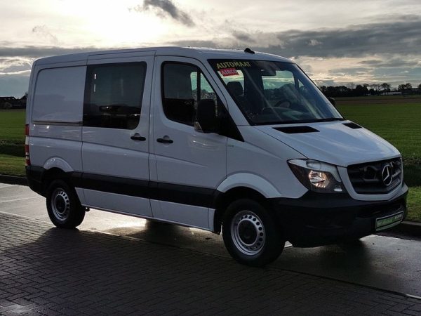 2018 Mercedes-Benz Sprinter 211 CDI DC VAN LHD