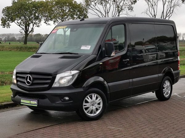 2018 Mercedes-Benz Sprinter 216 l1h1 Xenon Van LHD