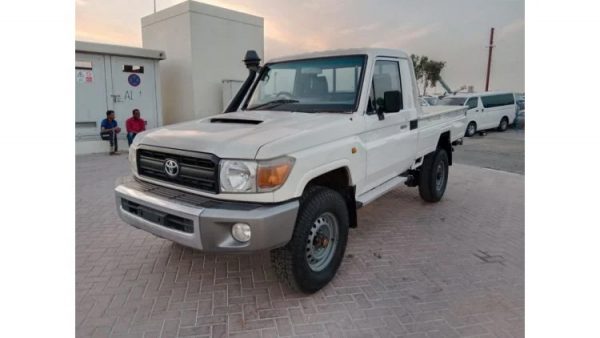 Toyota Land Cruiser pickup from 2015-2022 both left and right hand drive